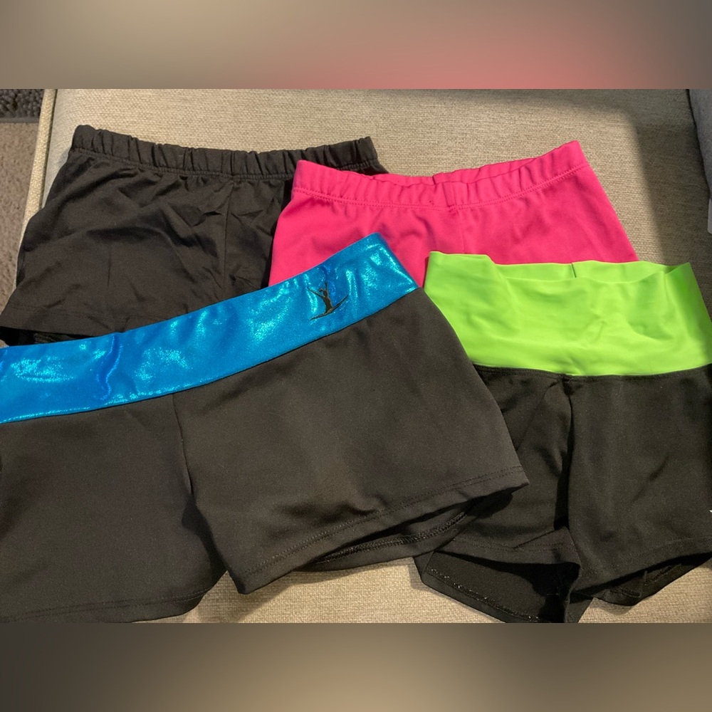 4 Pairs Gymnastics Tumbling Shorts Size JR/Small